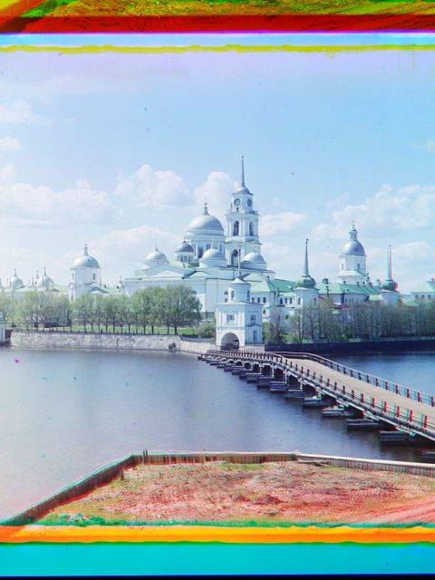 view-of-the-monastery-from-svetlitsa-island-saint-nil-stolbenskii-monastery-lake-seliger-loc_9628209941_o